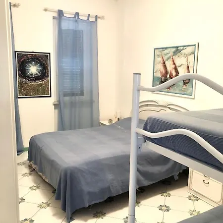 Leo Seaview Apartament Spotorno