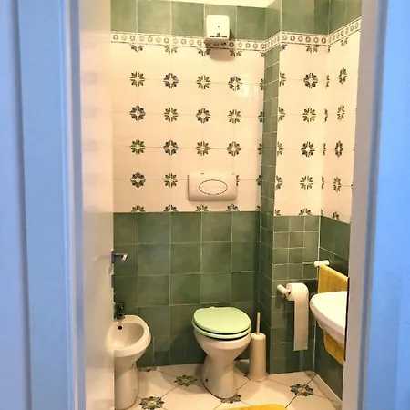 Leo Seaview Apartament